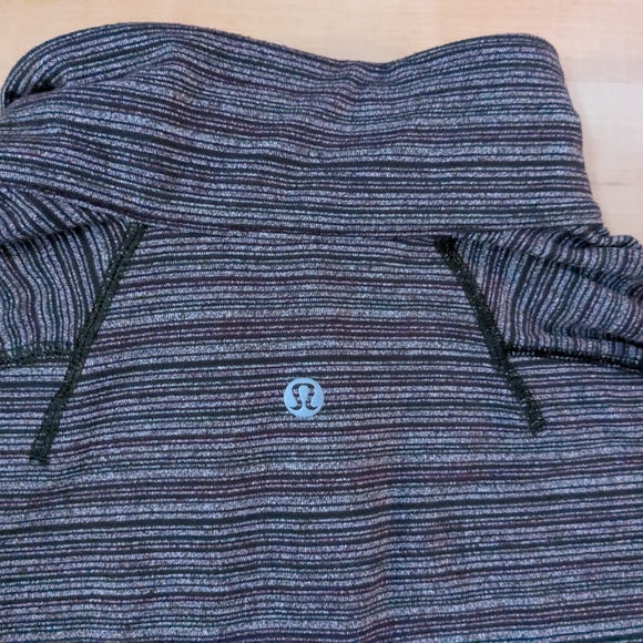 Medium Lululemon Striped Quarter-Zip - Picture 11 of 13